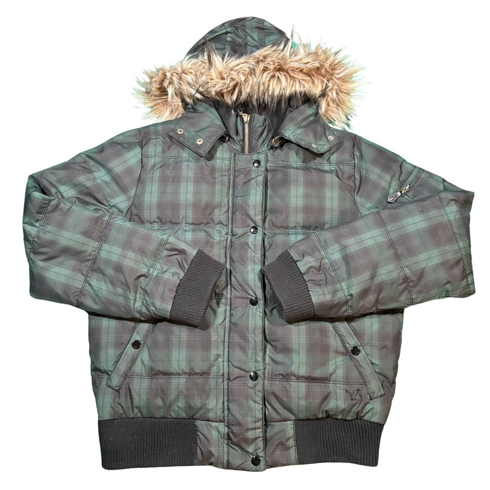 AMERICAN EAGLE OUTFITTERS plaid puffer coat